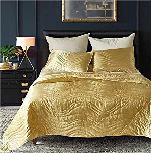 WINLIFE 3PCS Silk Like Bedspread for Summer Cooling Solid Coverlet Sets (Queen Gold)