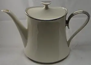 Lenox Solitaire Tea/Coffee Pot