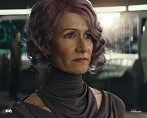 Star Wars Authentics: Laura Dern as Vice Admiral Holdo in 'Star Wars: The Last Jedi' 8x10 Photo